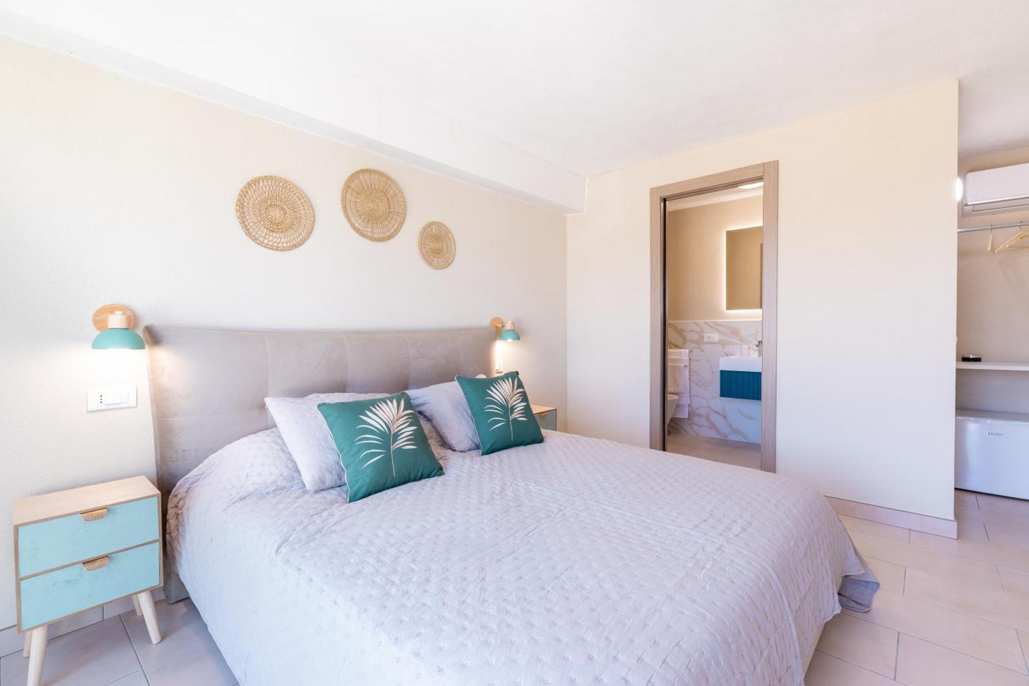 Castle Rooms 奧爾比亞 外观 照片